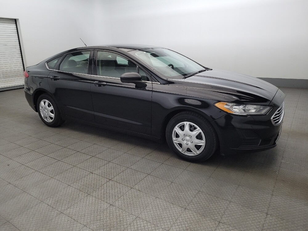 2019 Ford Fusion in Owings Mills, MD 21117 - 18087276 11