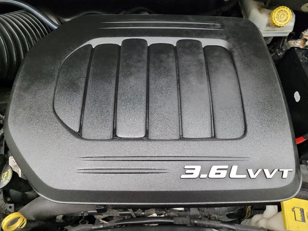 2016 Chrysler Town & Country in Midlothian, IL 60445 - 18087291 30