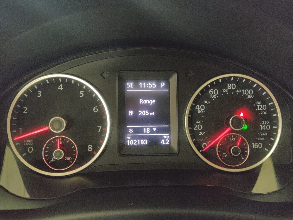 2014 Volkswagen Tiguan in Midlothian, IL 60445 - 18087293 23