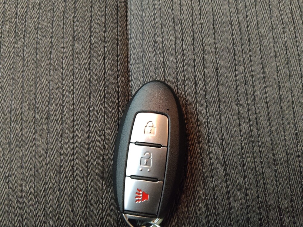 2021 Nissan Rogue in Des Moines, IA 50310 - 18087296 32