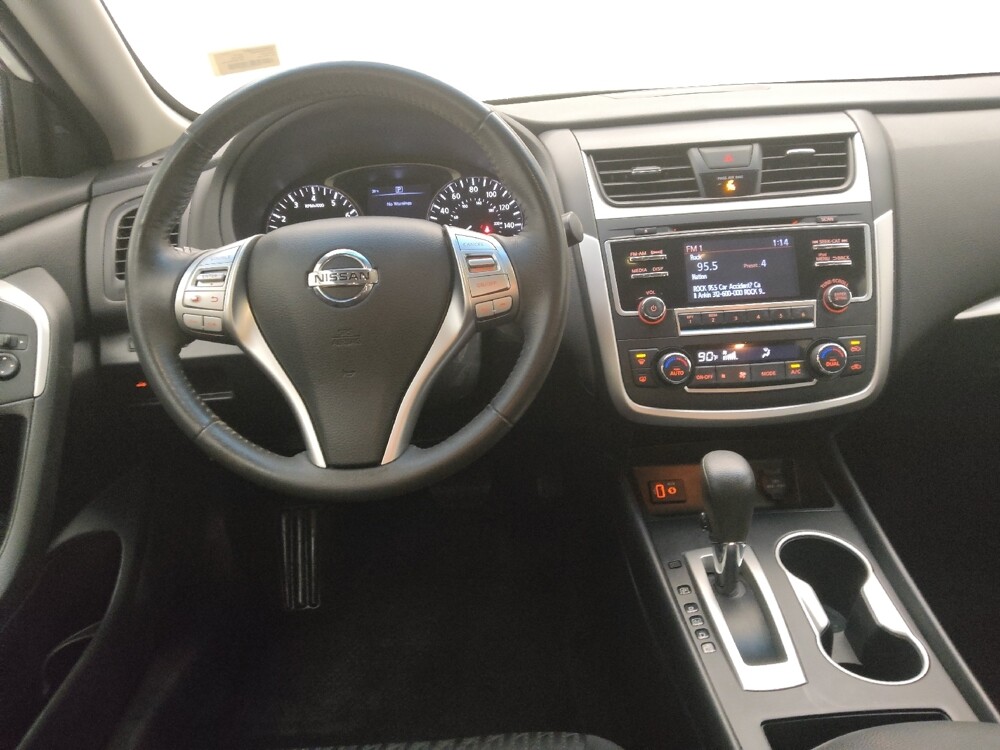2017 Nissan Altima in Midlothian, IL 60445 - 18087297 22