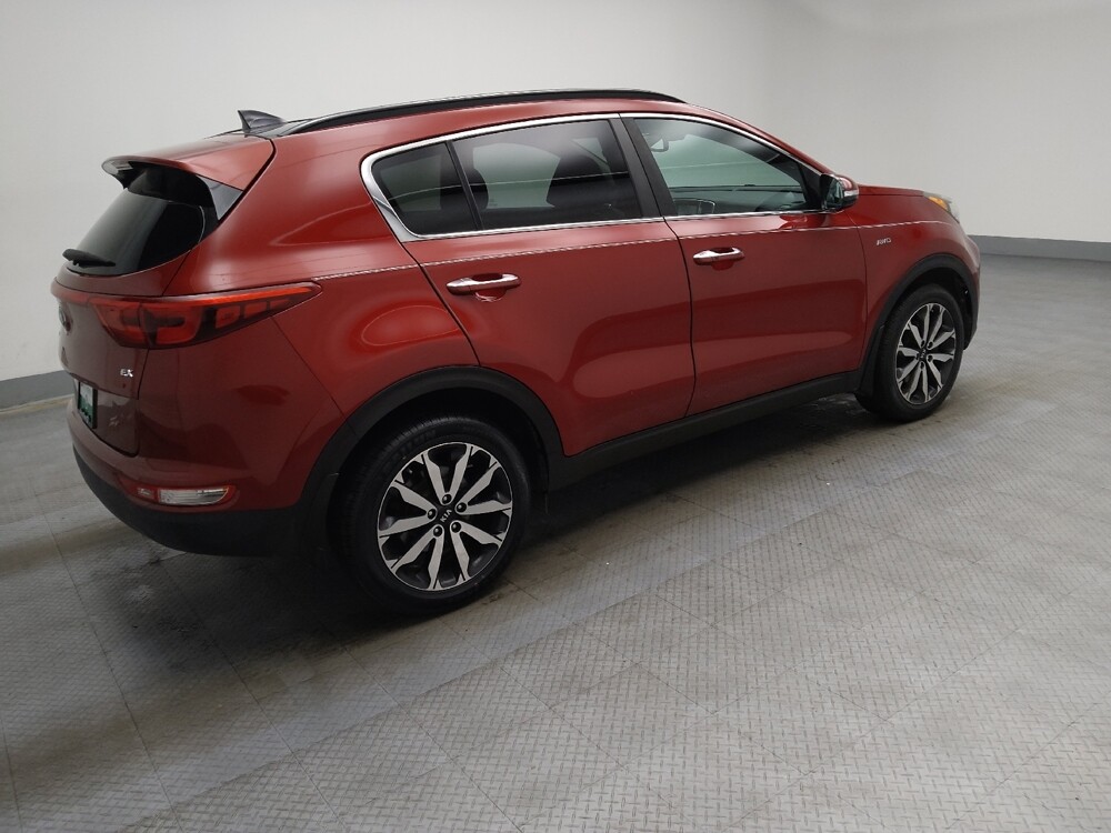 2018 Kia Sportage in Des Moines, IA 50310 - 18087298 10