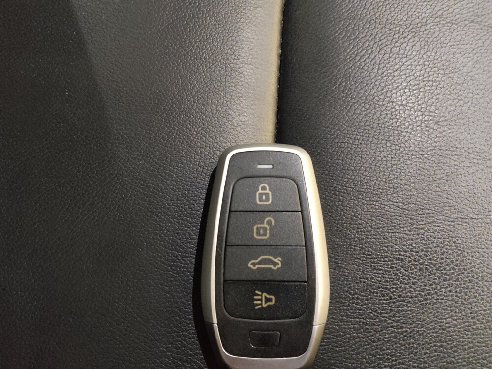 2018 Kia Sportage in Des Moines, IA 50310 - 18087298 32