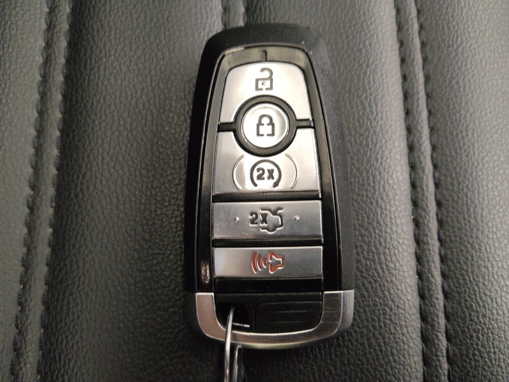 2019 Ford Edge in Midlothian, IL 60445 - 18087299 32