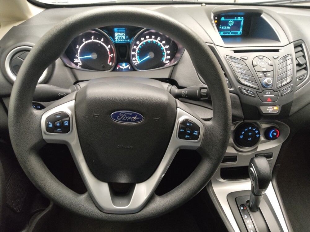 2017 Ford Fiesta in Eastpointe, MI 48021 - 18087301 22