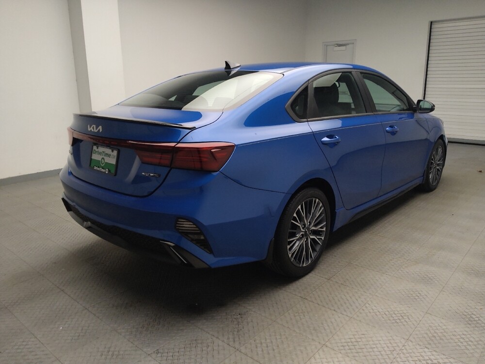 2022 Kia Forte in Taylor, MI 48180 - 18087304 9