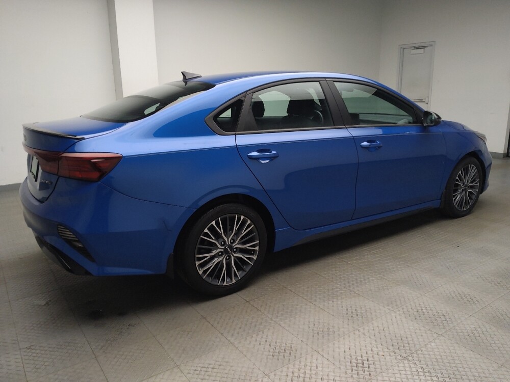 2022 Kia Forte in Taylor, MI 48180 - 18087304 10