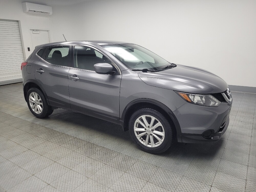 2018 Nissan Rogue Sport in Indianapolis, IN 46222 - 18087308 11