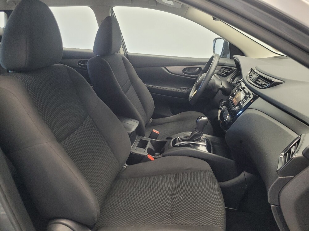 2018 Nissan Rogue Sport in Indianapolis, IN 46222 - 18087308 21