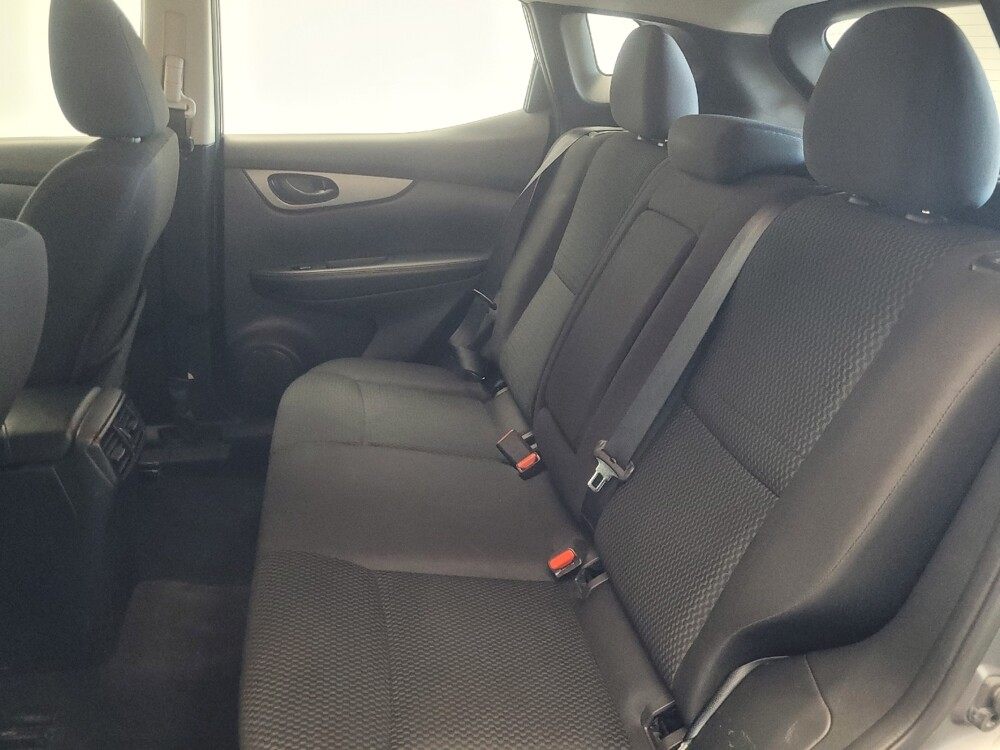 2018 Nissan Rogue Sport in Indianapolis, IN 46222 - 18087308 18