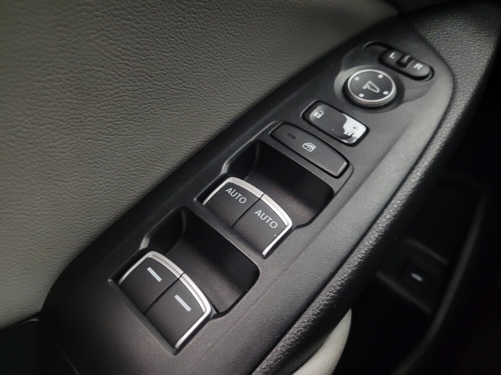 2018 Honda Accord in Indianapolis, IN 46222 - 18087309 27