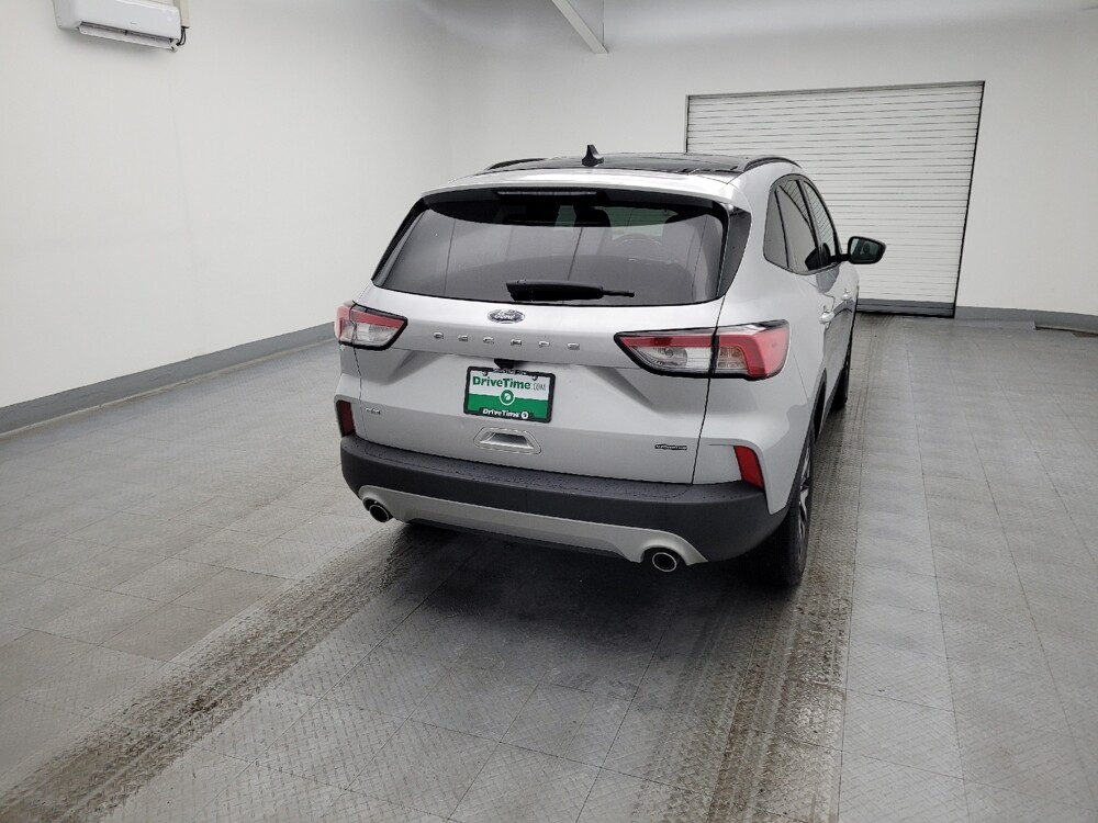 2020 Ford Escape in Maple Heights, OH 44137 - 18087320 7