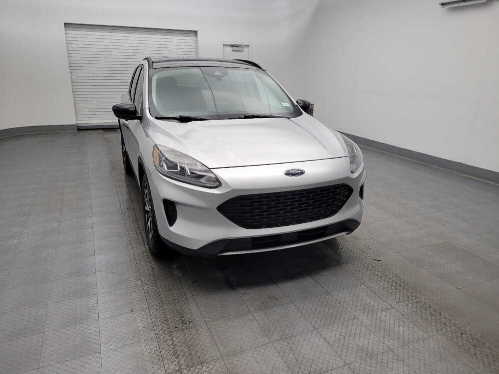 2020 Ford Escape in Maple Heights, OH 44137 - 18087320 14