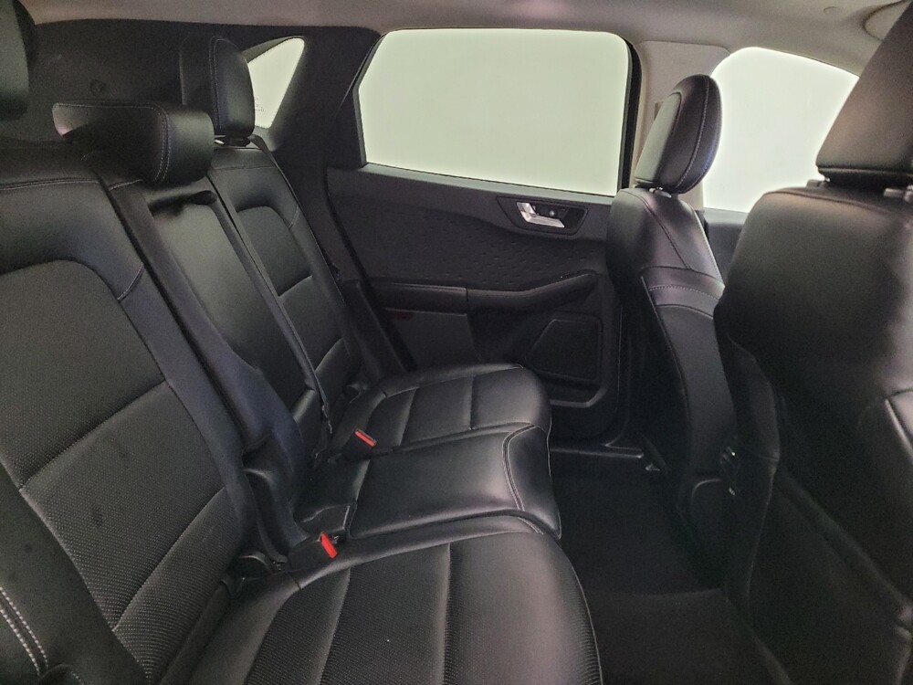 2020 Ford Escape in Maple Heights, OH 44137 - 18087320 19