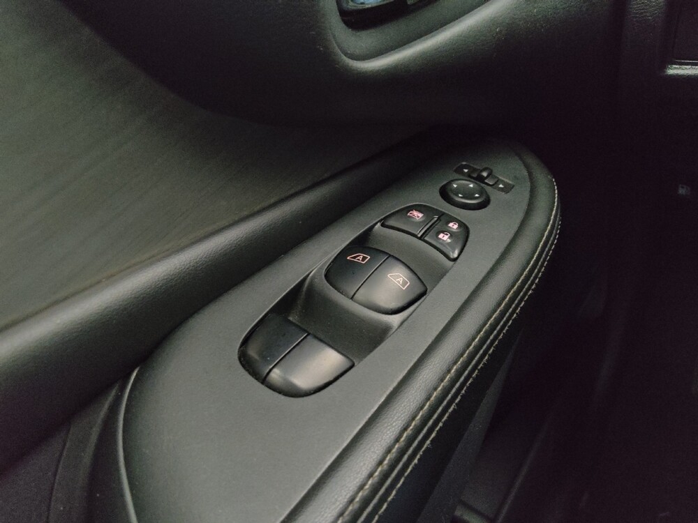 2018 Nissan Murano in Des Moines, IA 50310 - 18087321 27