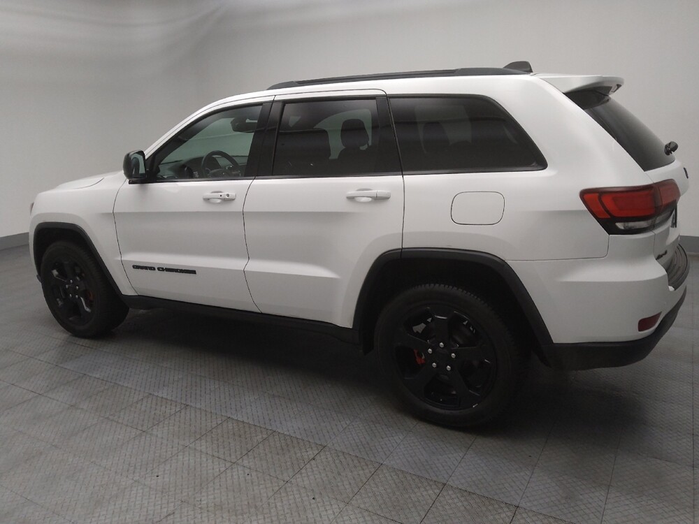2019 Jeep Grand Cherokee in Des Moines, IA 50310 - 18087322 3