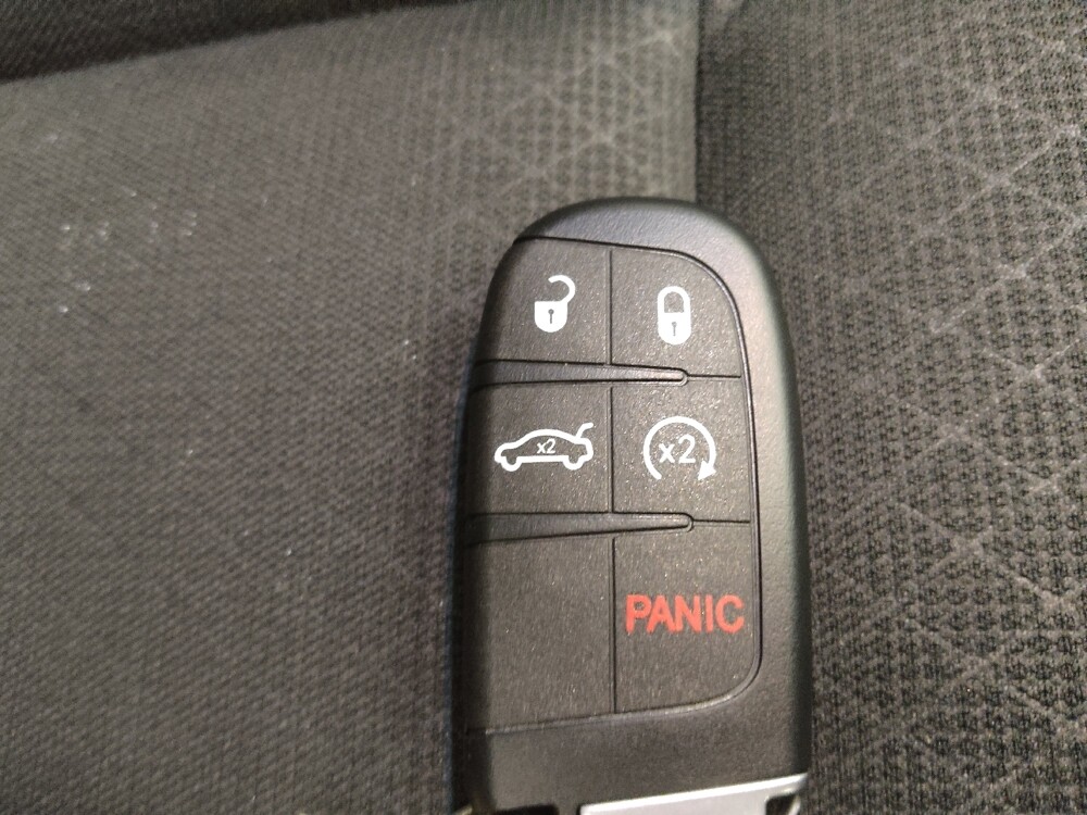 2019 Jeep Grand Cherokee in Des Moines, IA 50310 - 18087322 32