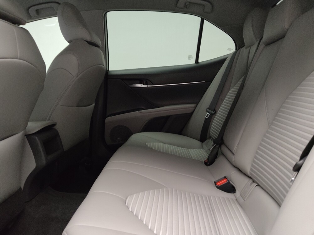 2019 Toyota Camry in Taylor, MI 48180 - 18087328 18