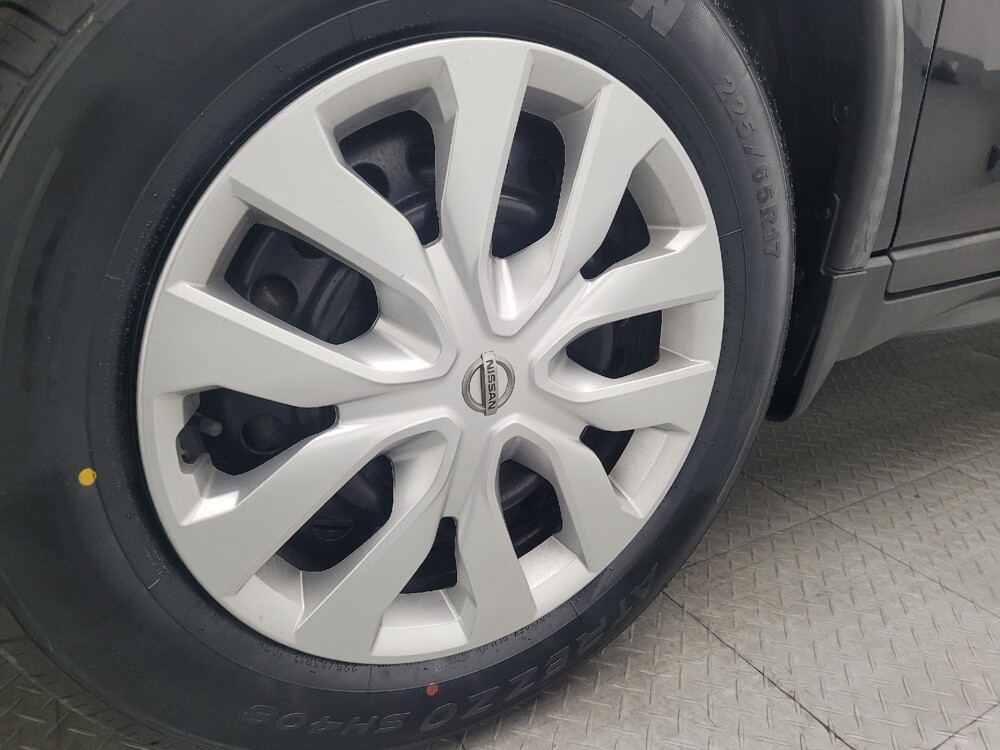 2017 Nissan Rogue in Gainesville, FL 32609 - 18087330 31