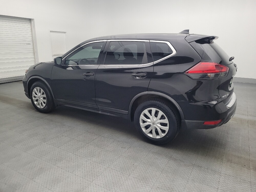2017 Nissan Rogue in Gainesville, FL 32609 - 18087330 3