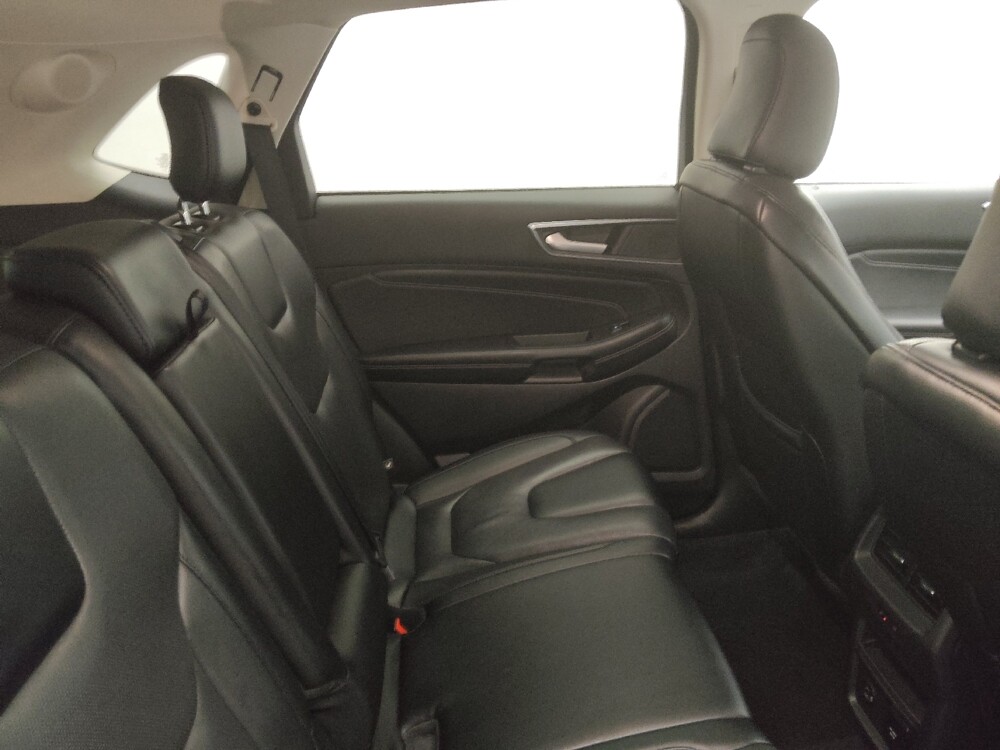 2022 Ford Edge in Des Moines, IA 50310 - 18087335 19