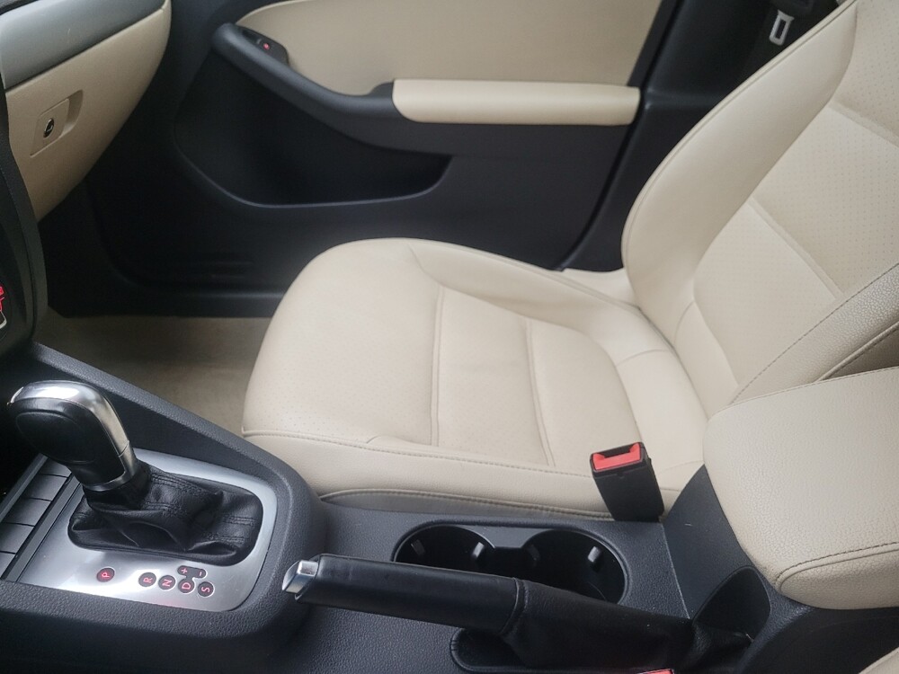 2013 Volkswagen Jetta in Midlothian, IL 60445 - 18087339 26