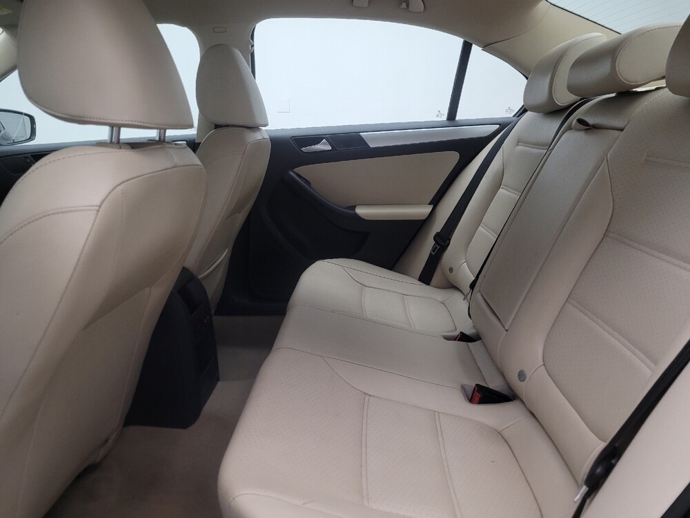 2013 Volkswagen Jetta in Midlothian, IL 60445 - 18087339 18