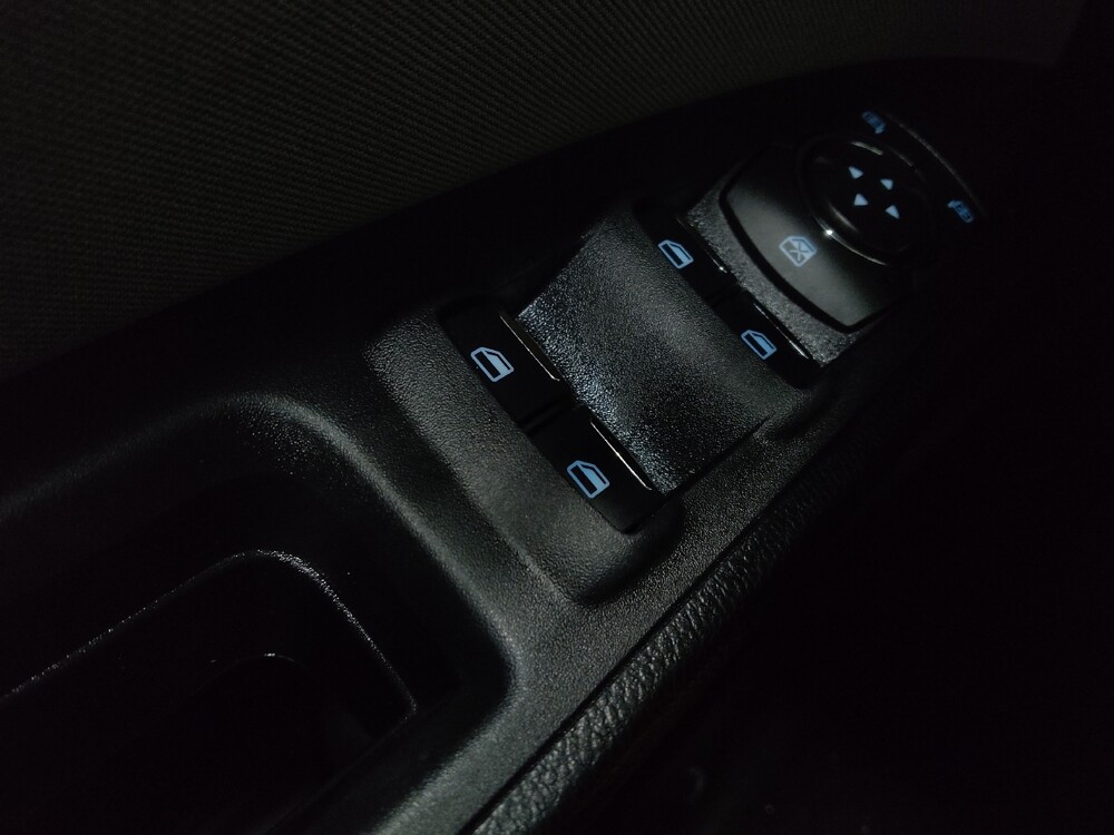 2018 Ford Fusion in Conyers, GA 30094 - 18087340 27