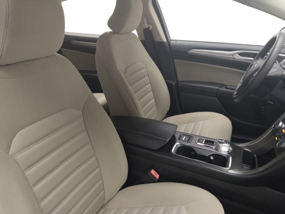 2018 Ford Fusion in Conyers, GA 30094 - 18087340 21