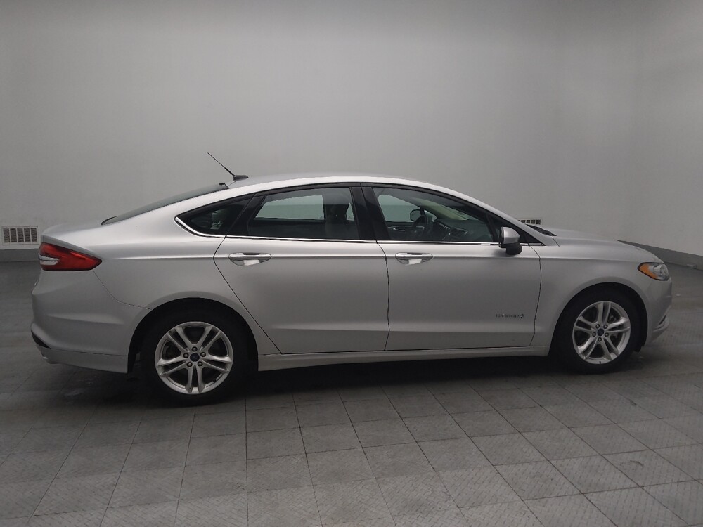 2018 Ford Fusion in Conyers, GA 30094 - 18087340 10