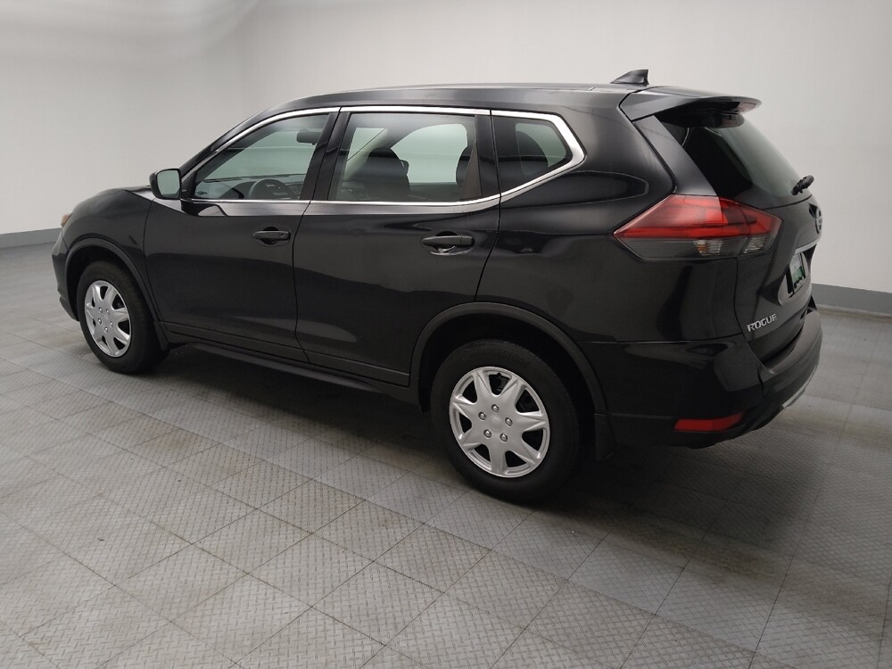 2018 Nissan Rogue in Des Moines, IA 50310 - 18087342 3