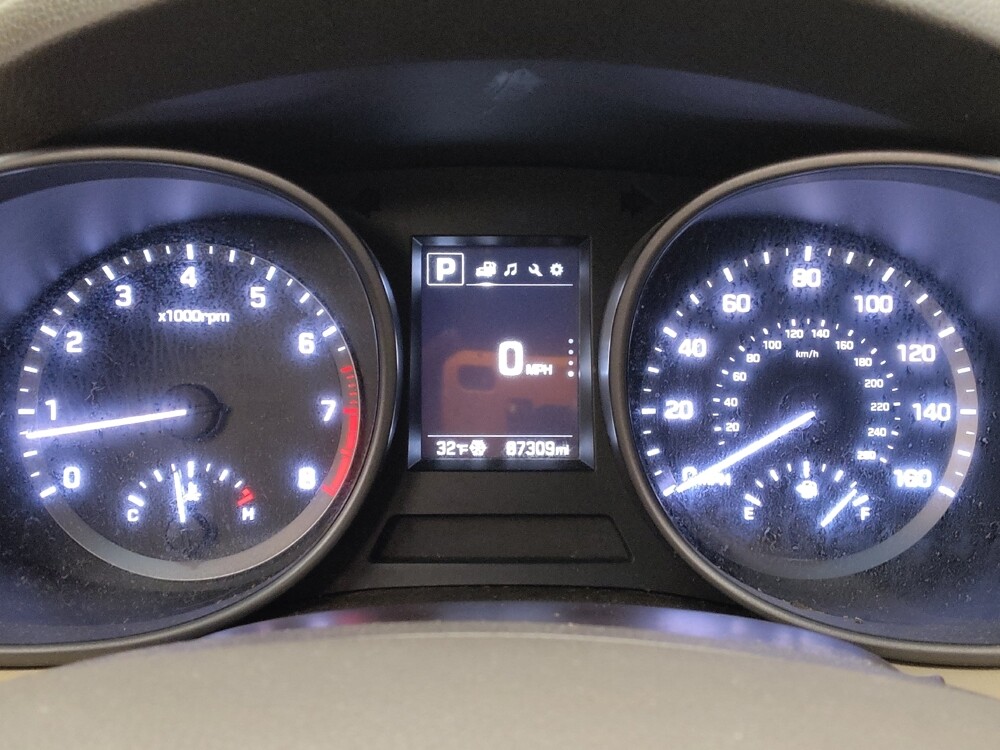 2018 Hyundai Santa Fe in Memphis, TN 38115 - 18087345 23