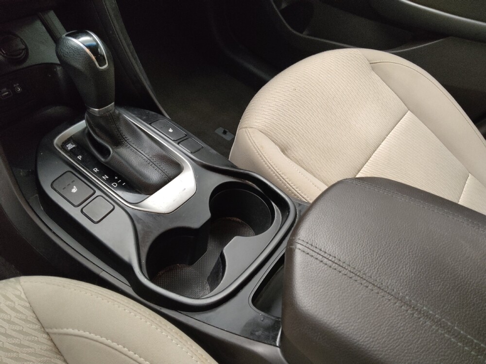 2018 Hyundai Santa Fe in Memphis, TN 38115 - 18087345 26