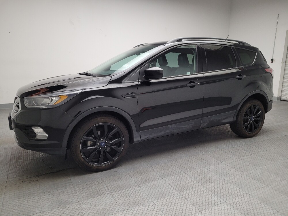 2018 Ford Escape in Downey, CA 90241 - 18087353 2