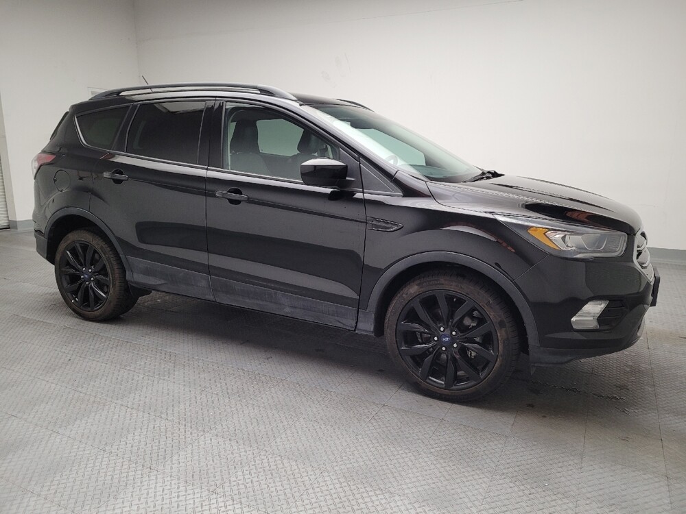 2018 Ford Escape in Downey, CA 90241 - 18087353 11