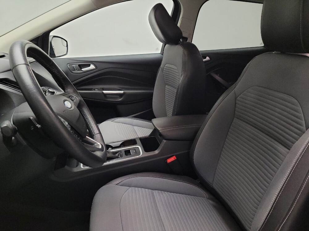 2018 Ford Escape in Downey, CA 90241 - 18087353 17