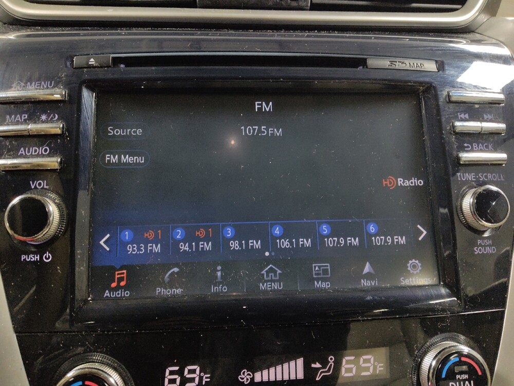 2016 Nissan Murano in Conyers, GA 30094 - 18087357 25