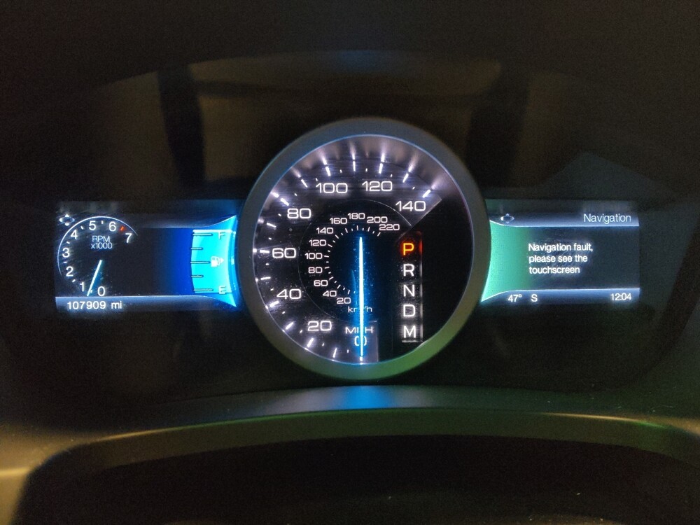 2015 Ford Explorer in Phoenix, AZ 85022 - 18087358 23