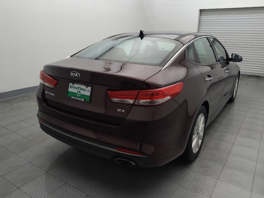 2016 Kia Optima in Houston, TX 77034 - 18087359 7