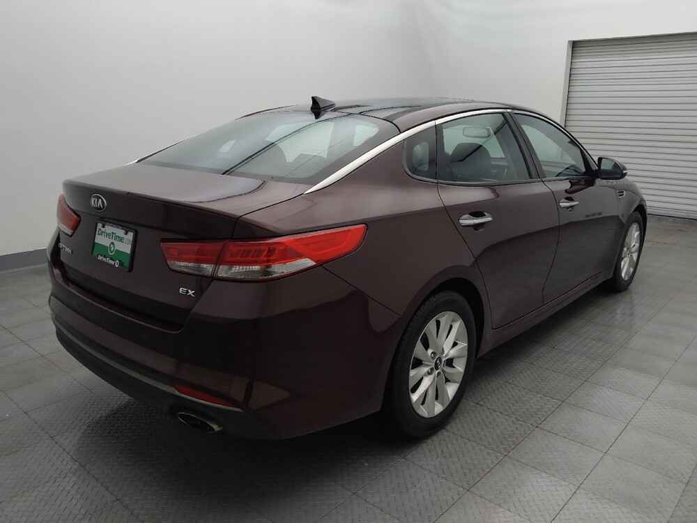 2016 Kia Optima in Houston, TX 77034 - 18087359 9