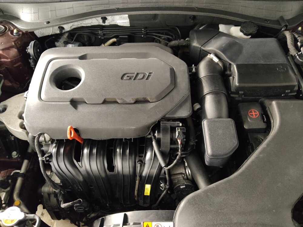 2016 Kia Optima in Houston, TX 77034 - 18087359 30