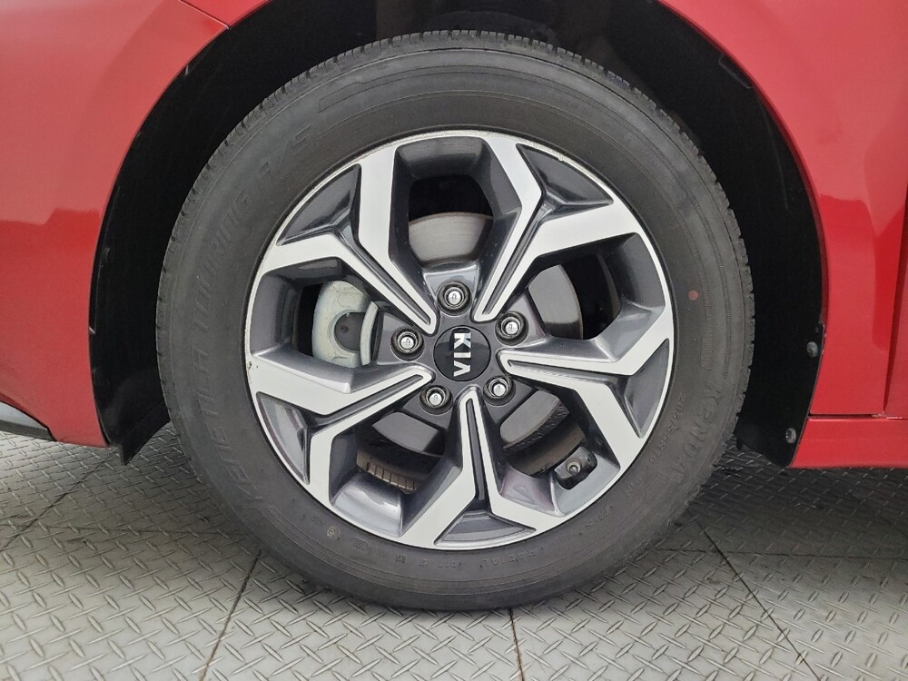 2019 Kia Forte in Tucson, AZ 85705 - 18087362 31