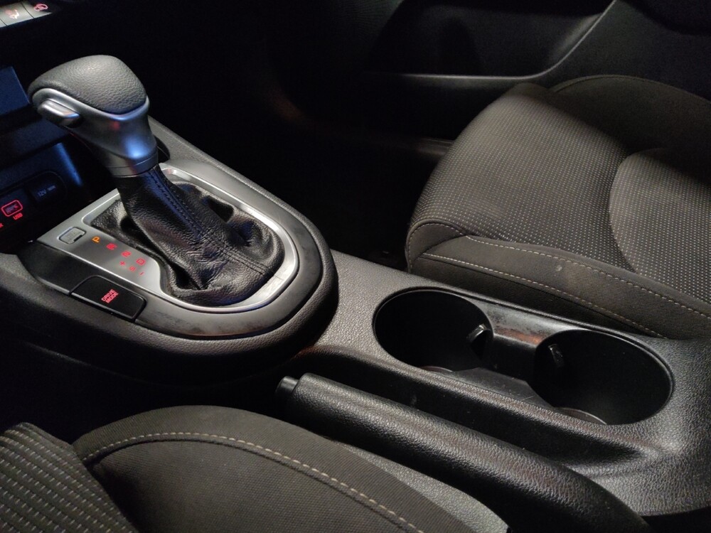 2019 Kia Forte in Tucson, AZ 85705 - 18087362 26