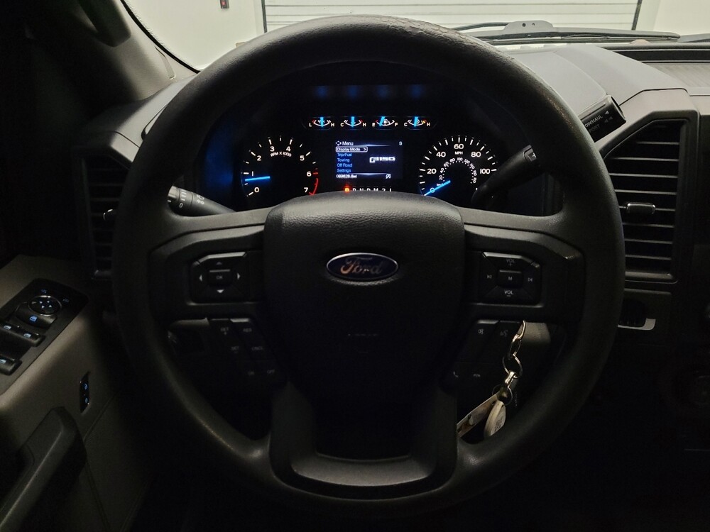 2016 Ford F150 in Chandler, AZ 85225 - 18087370 22