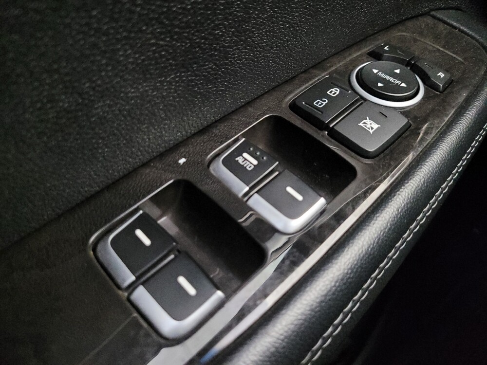 2017 Kia Sorento in Chandler, AZ 85225 - 18087371 27