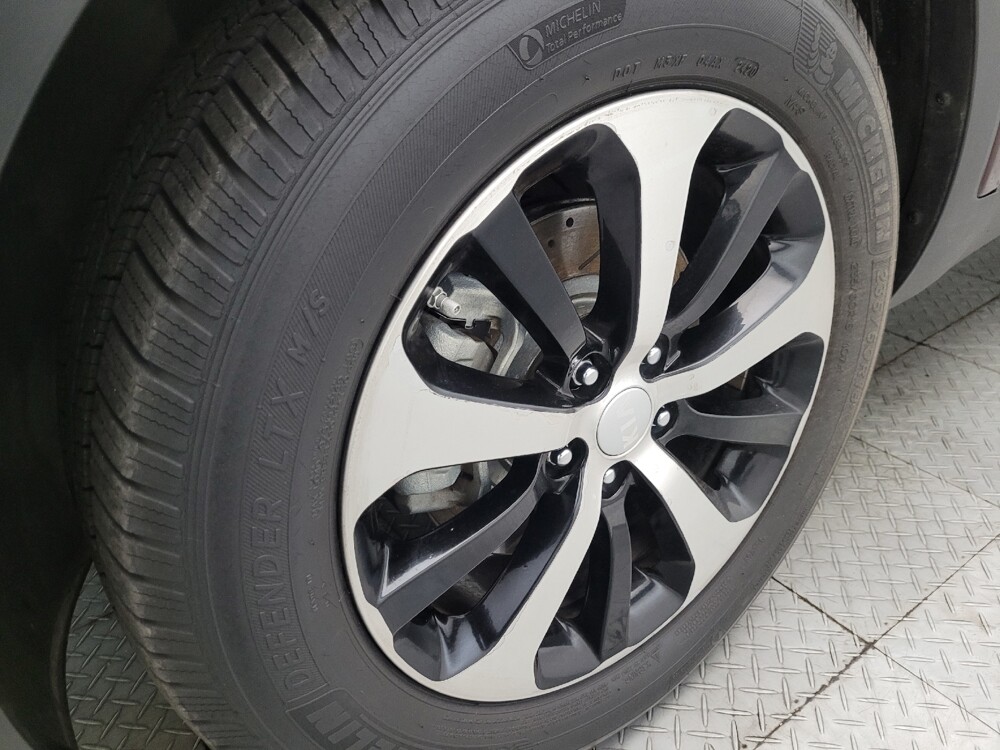 2017 Kia Sorento in Chandler, AZ 85225 - 18087371 31