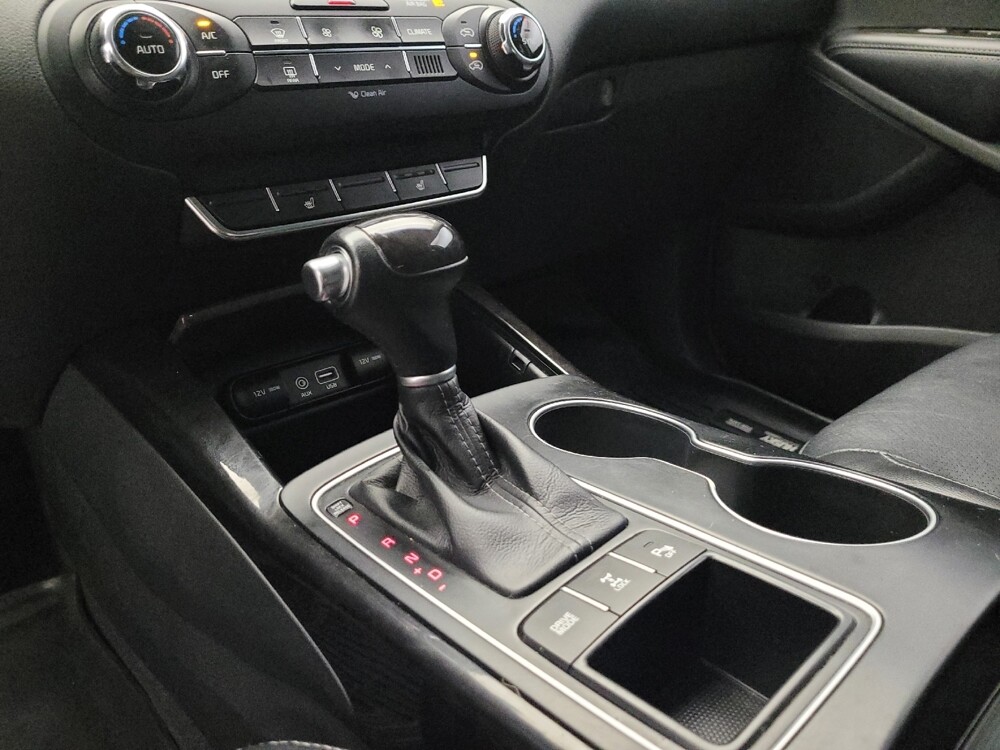 2017 Kia Sorento in Chandler, AZ 85225 - 18087371 26