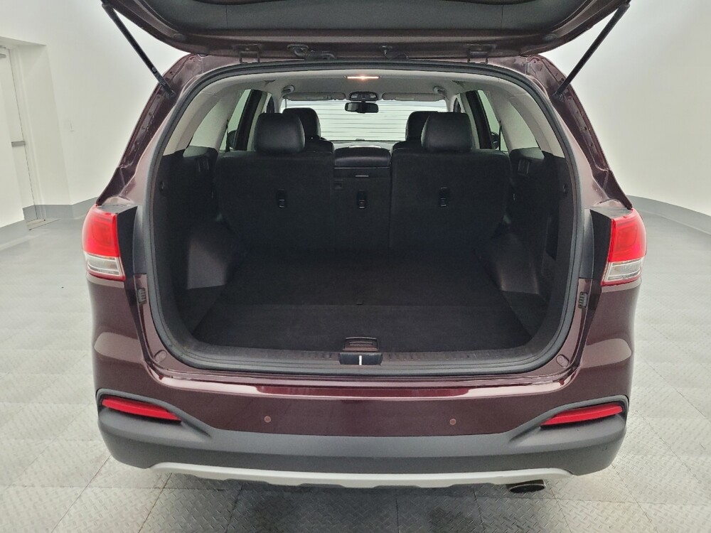 2017 Kia Sorento in Chandler, AZ 85225 - 18087371 30