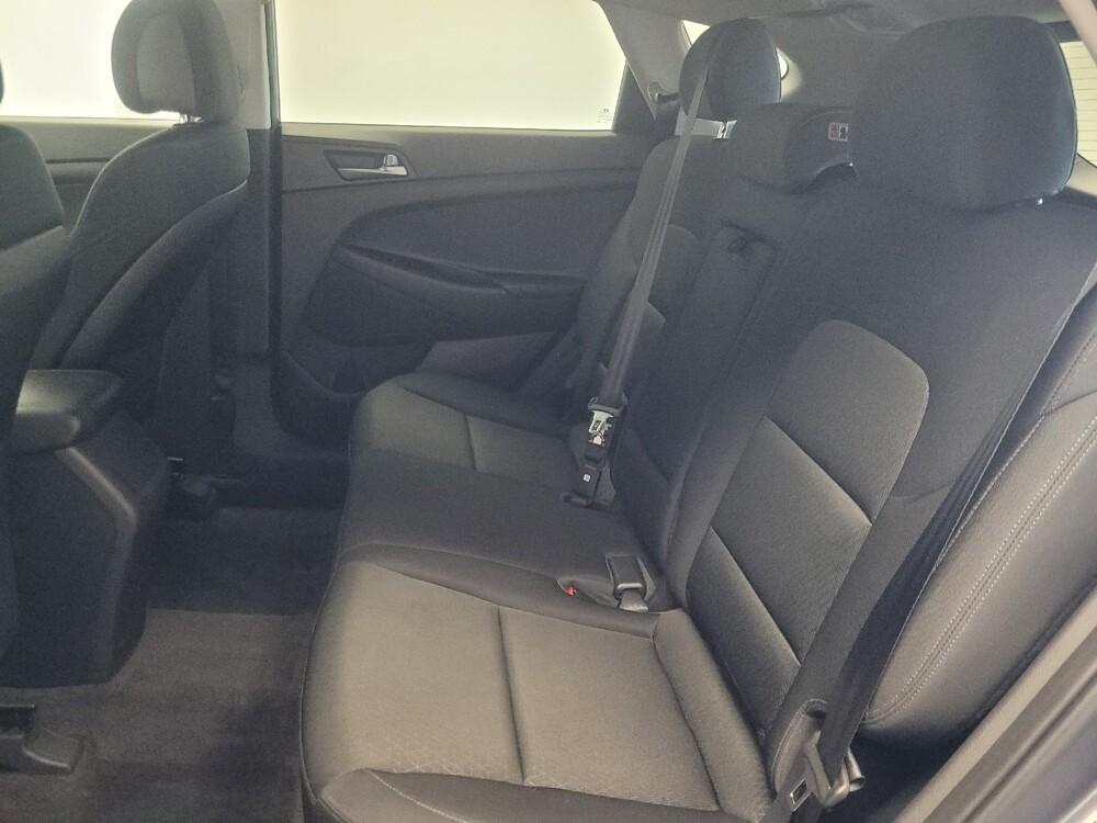 2016 Hyundai Tucson in Indianapolis, IN 46222 - 18087372 18