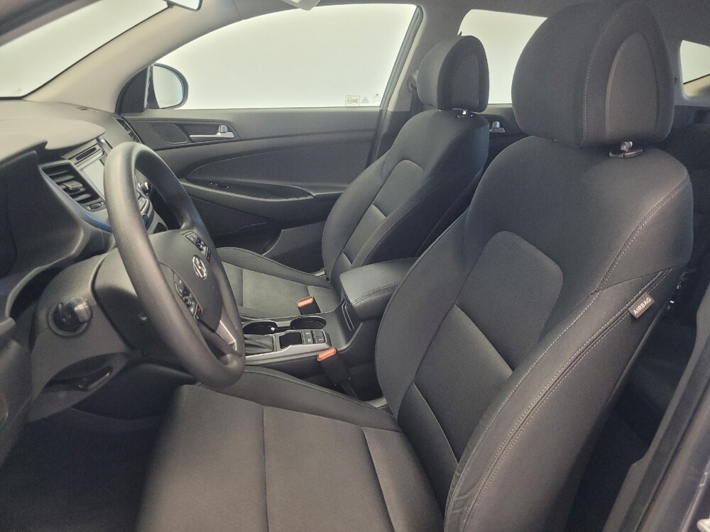 2016 Hyundai Tucson in Indianapolis, IN 46222 - 18087372 17